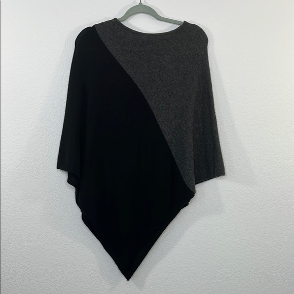 Celeste Sweaters - Celeste Wool Cashmere blend color block poncho size O/S